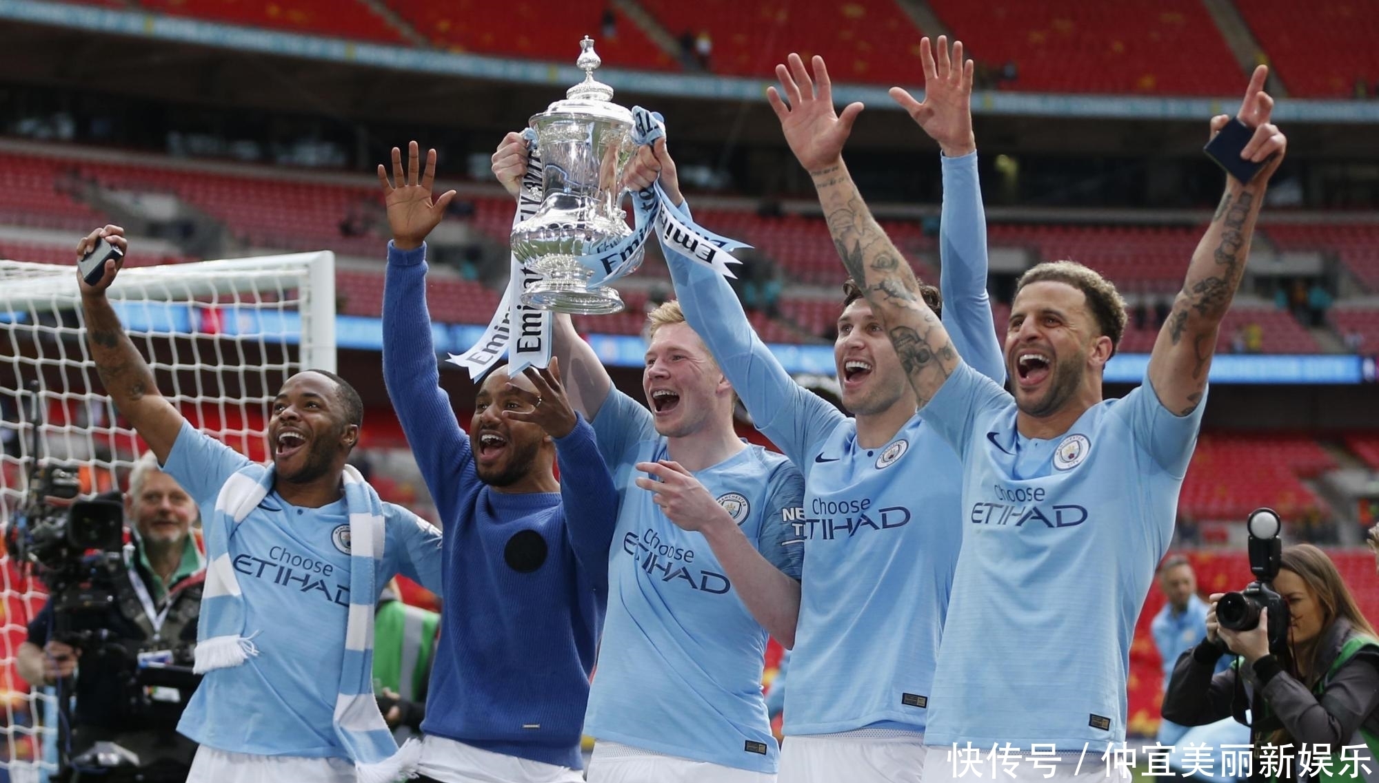 决定性作用 决定性作用